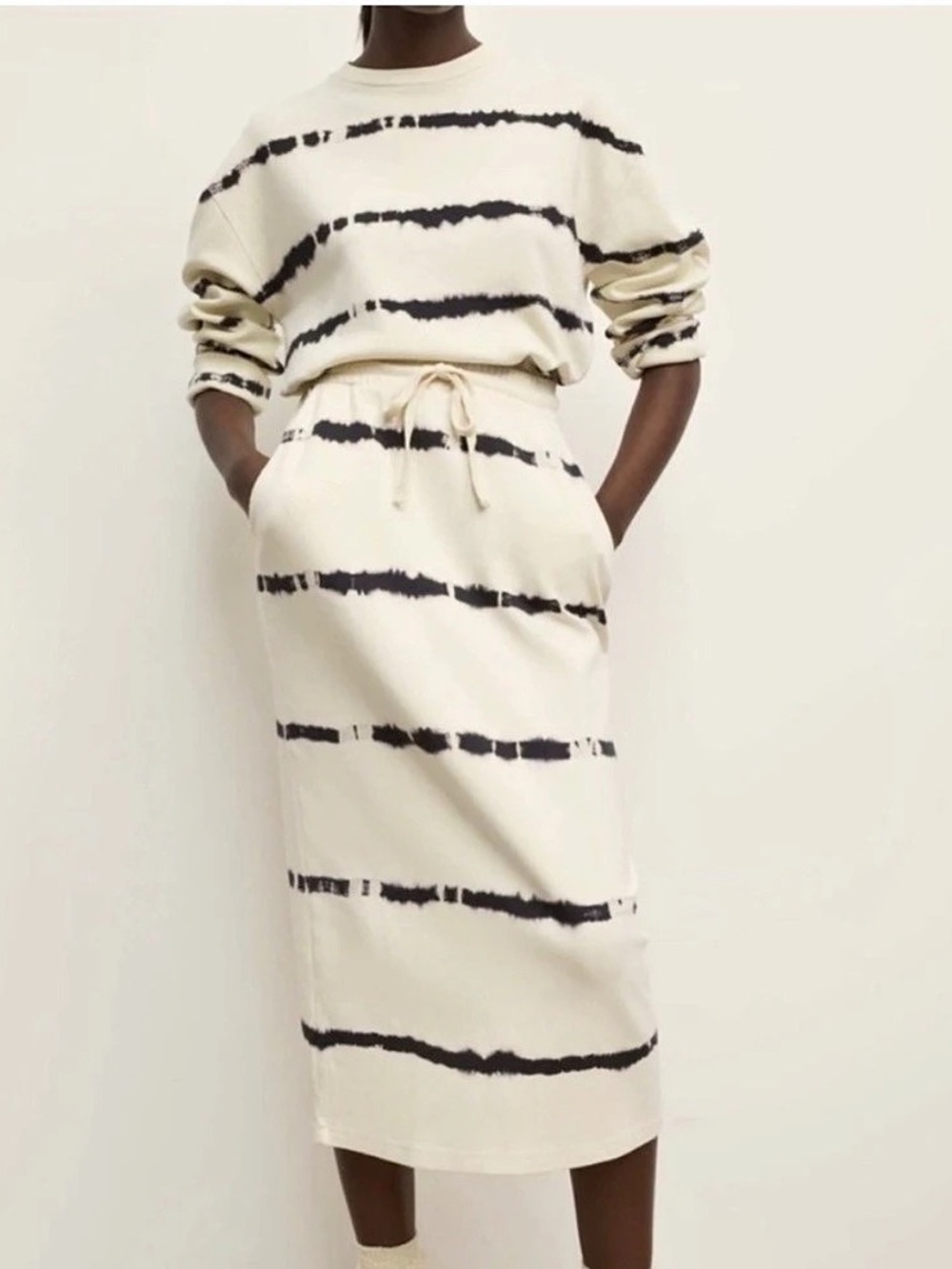 Zara Striped Midi Skirt Set in Cream & Navy Size Small